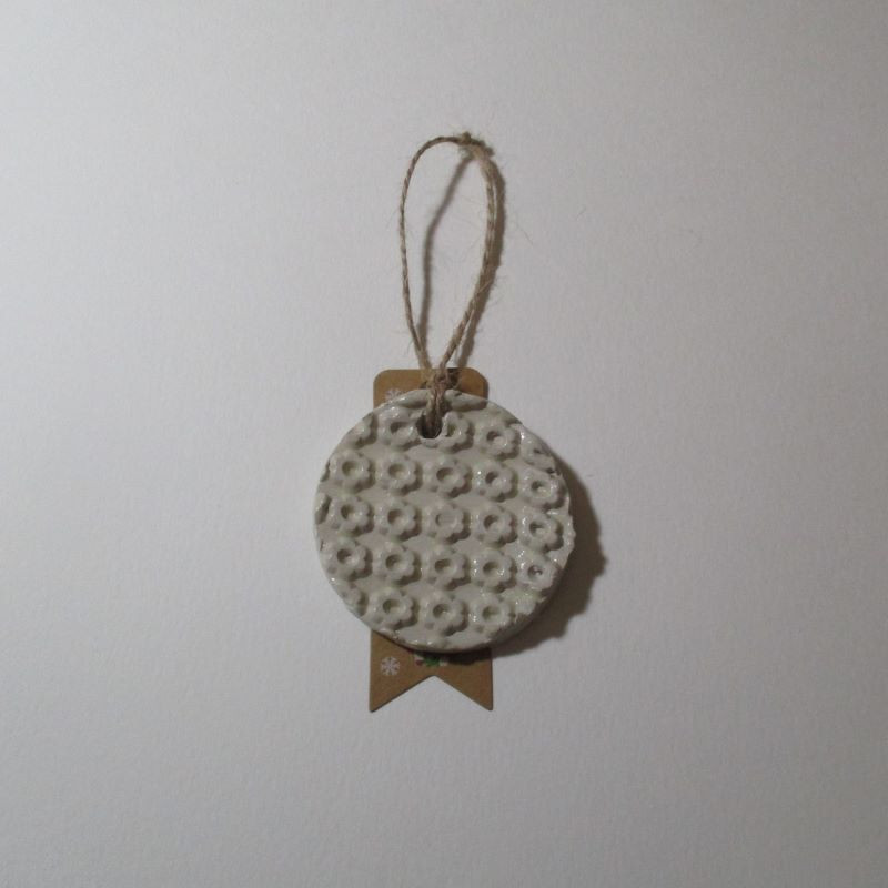 Colgante de cerámica mediano de margaritas