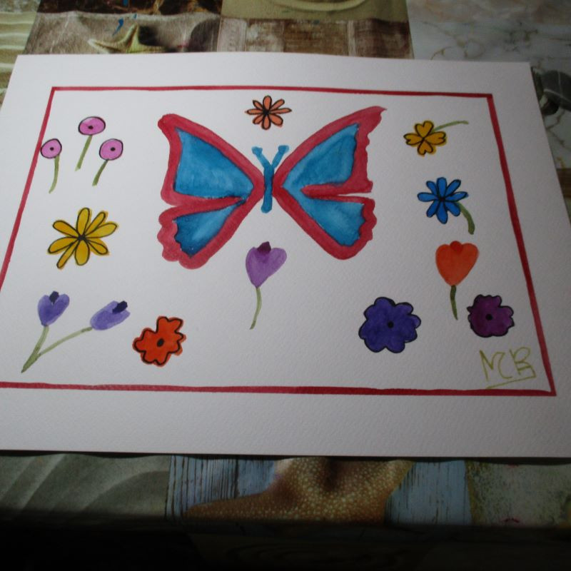 Mariposa con flores